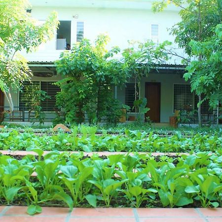 My Parents Guesthouse Kampot Esterno foto