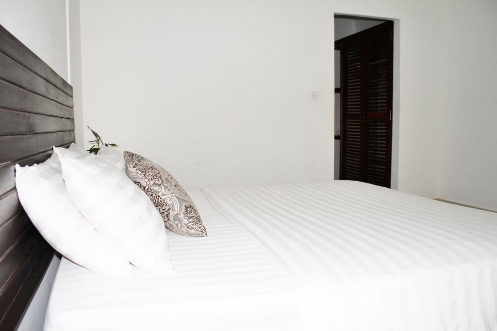 My Parents Guesthouse Kampot Esterno foto