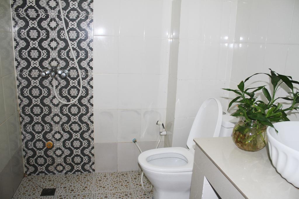 My Parents Guesthouse Kampot Esterno foto